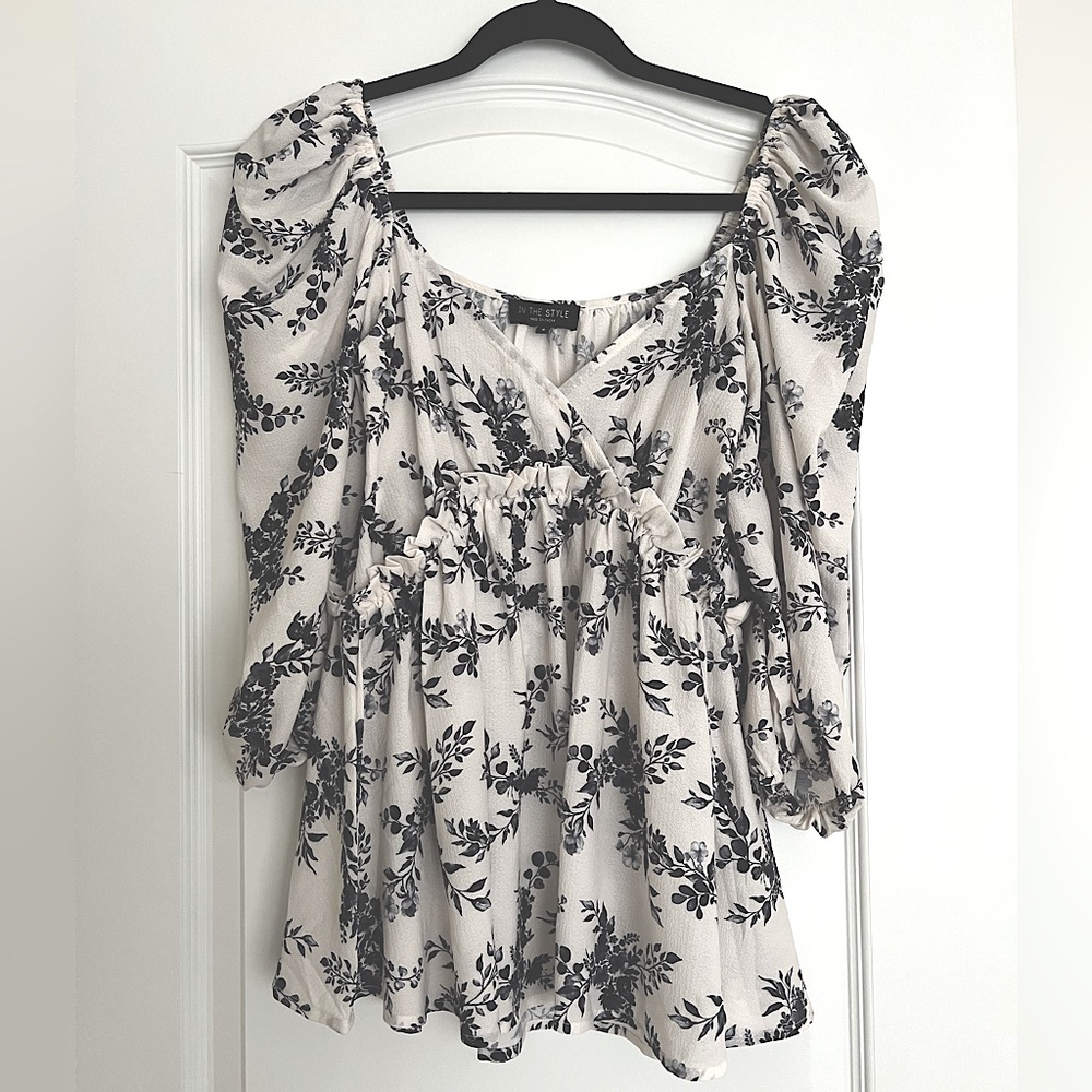 Light flowy top from ASOS, US size 2-4 (UK 4-6)